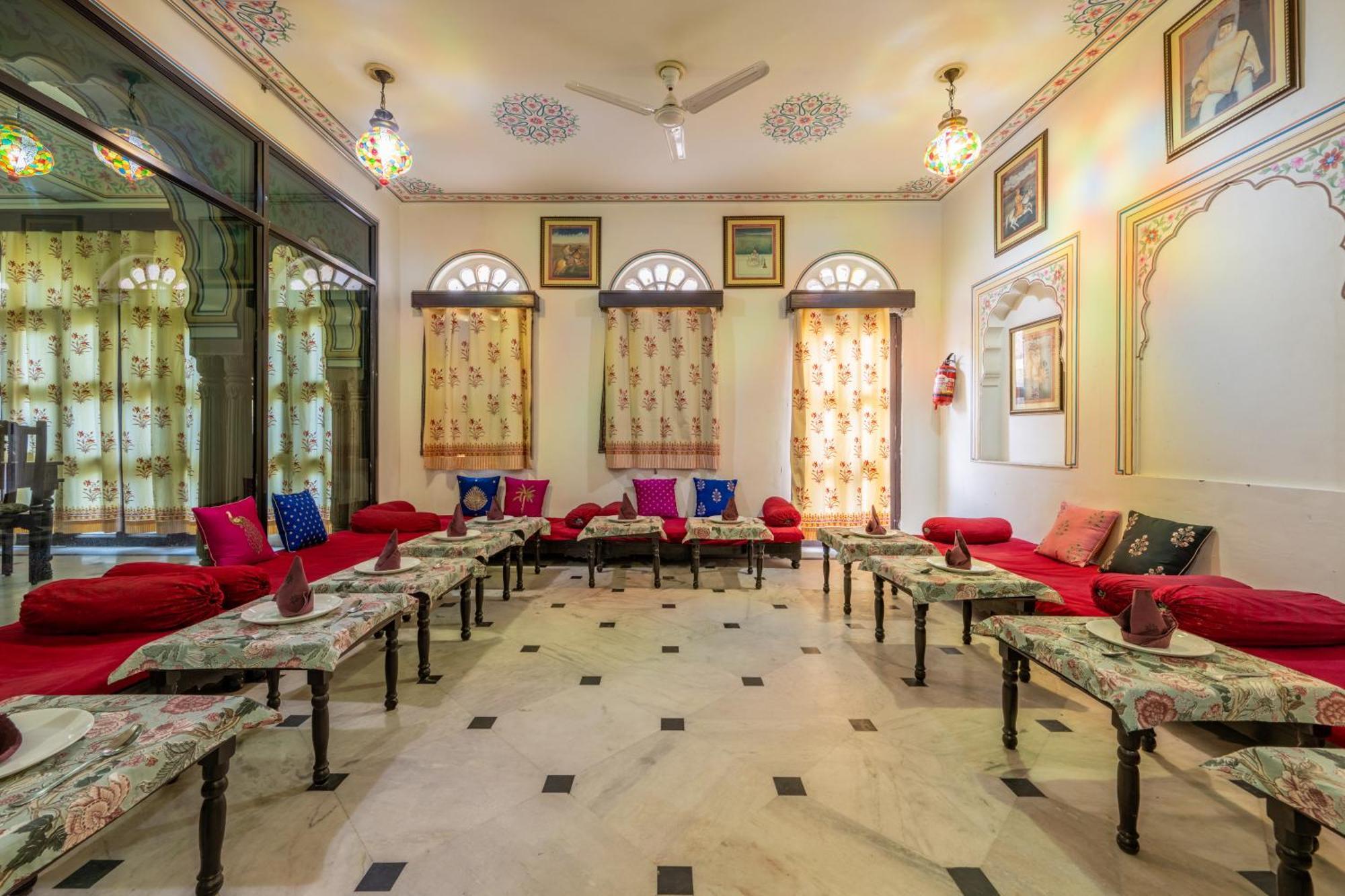 Dhulagarh Heritage Palace Hotel Near Jaipur Bānskhoh Екстериор снимка