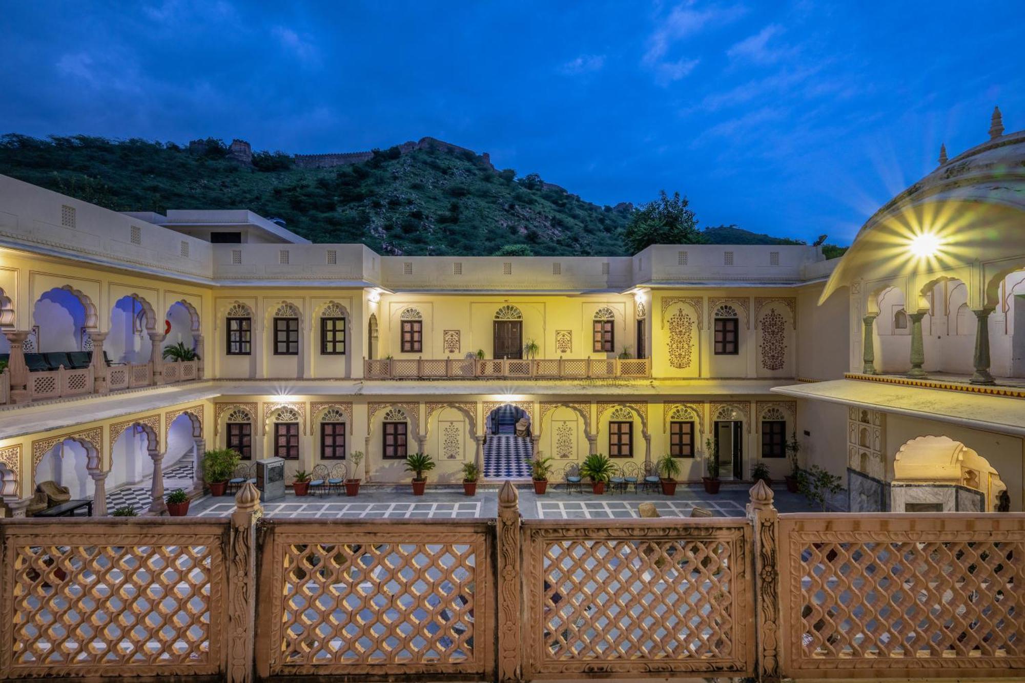 Dhulagarh Heritage Palace Hotel Near Jaipur Bānskhoh Екстериор снимка