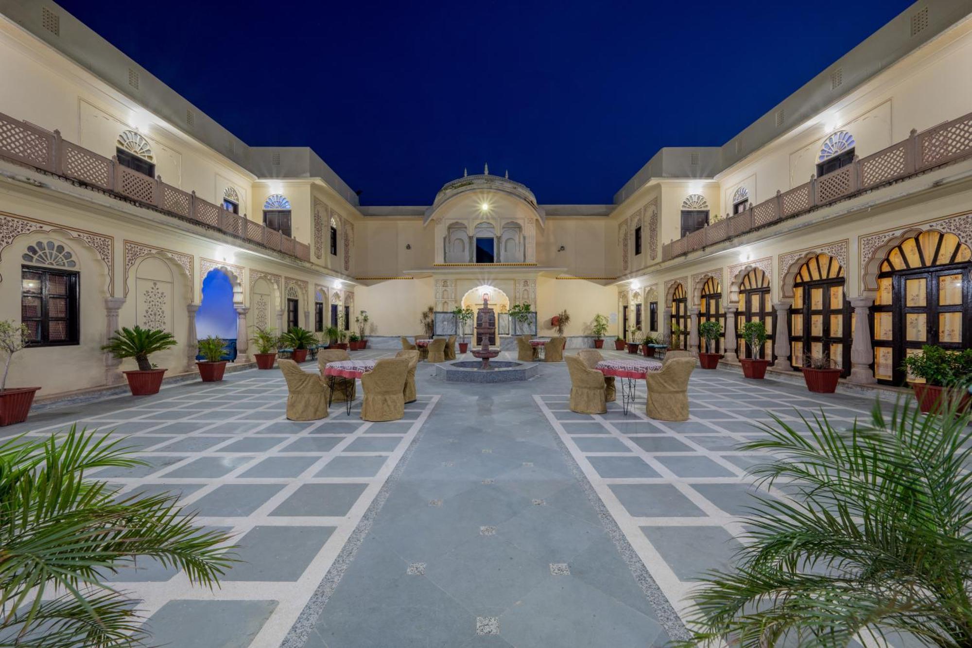 Dhulagarh Heritage Palace Hotel Near Jaipur Bānskhoh Екстериор снимка