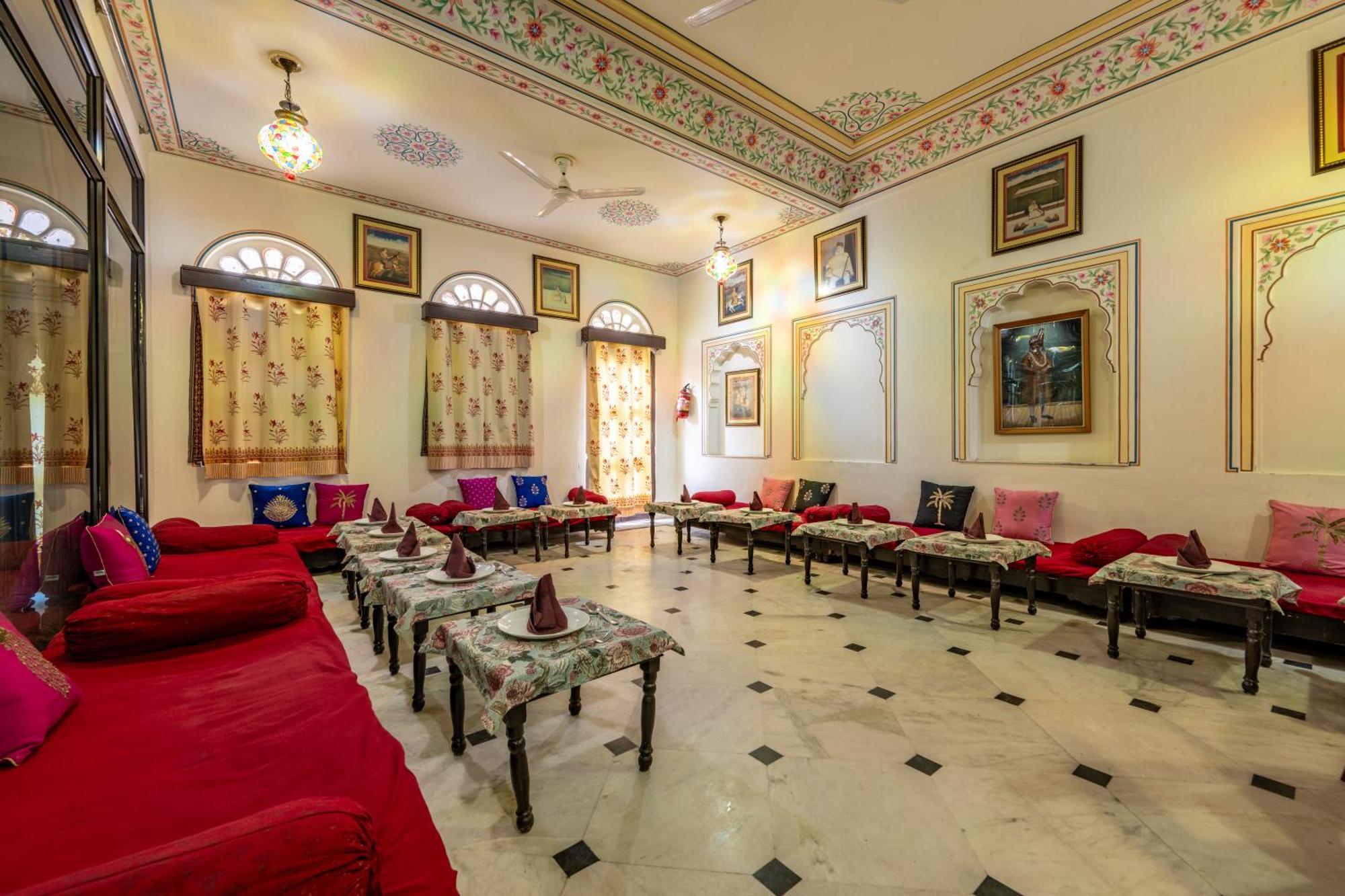 Dhulagarh Heritage Palace Hotel Near Jaipur Bānskhoh Екстериор снимка