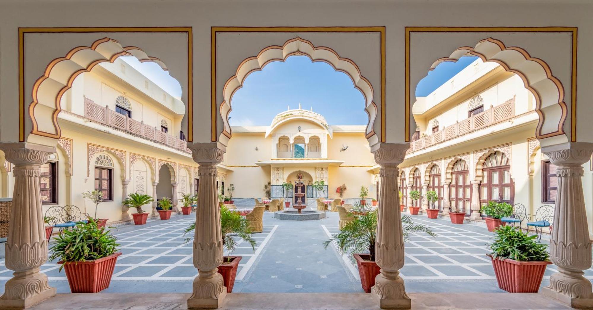 Dhulagarh Heritage Palace Hotel Near Jaipur Bānskhoh Екстериор снимка