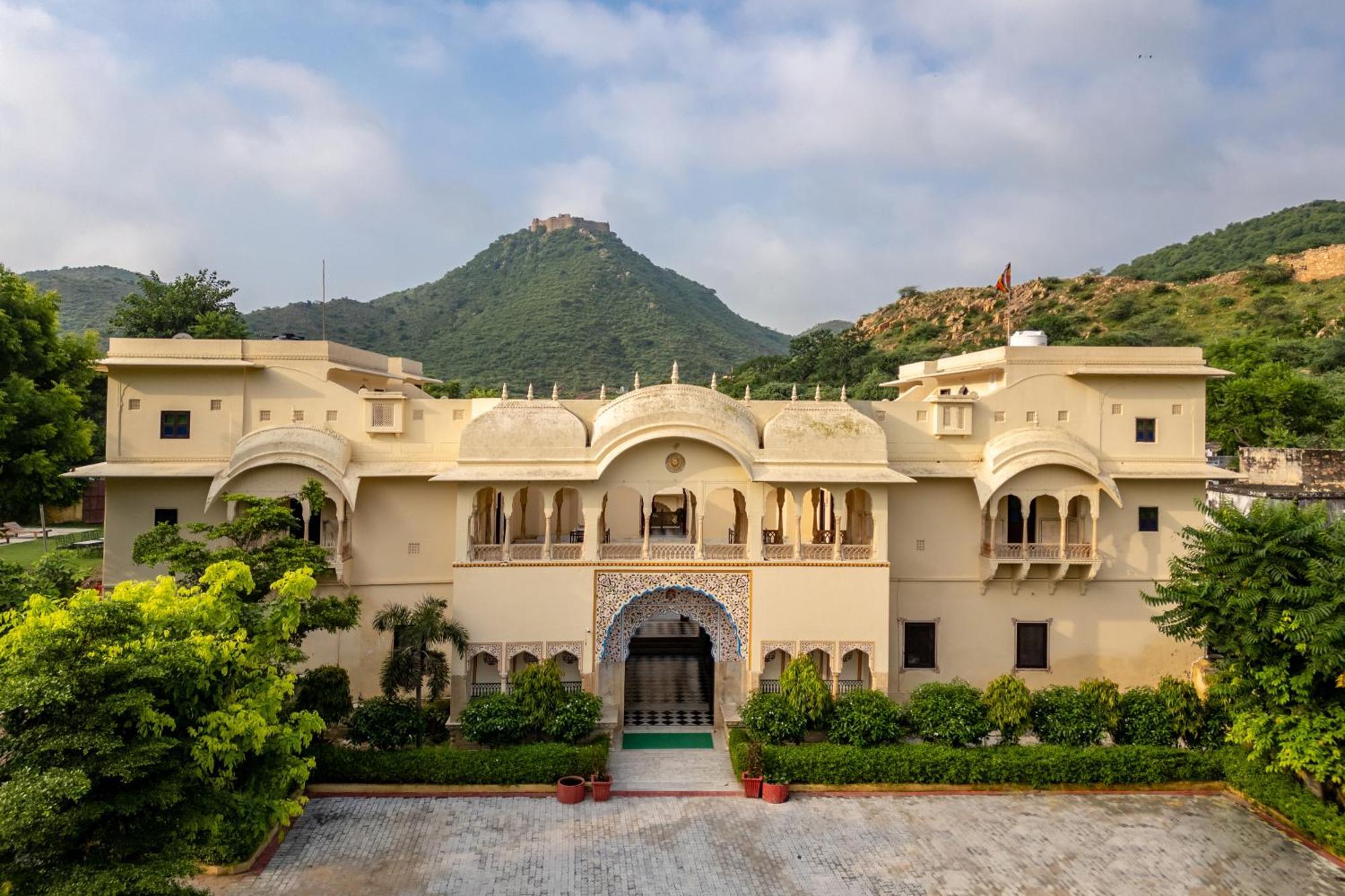 Dhulagarh Heritage Palace Hotel Near Jaipur Bānskhoh Екстериор снимка